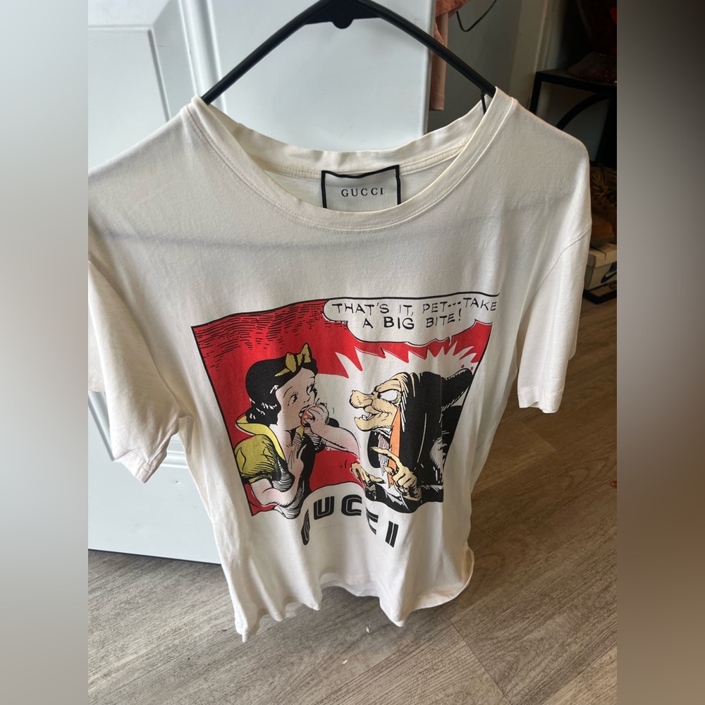 Gucci Snow White shirt